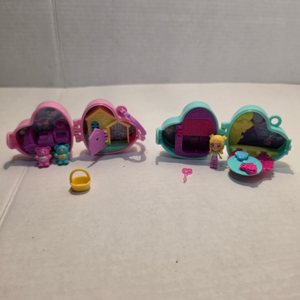 Polly Pocket Sweethearts Candy Compact Lot Teal Pink Heart Playset Figures Teddy